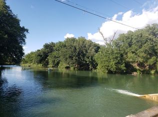 101 Sherwood Loop, Mertzon, TX 76941