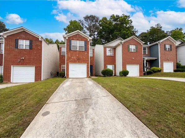 5080 Windsor Forrest Ln, College Park, GA 30349