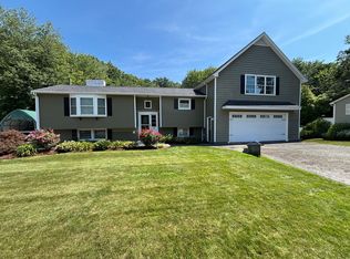 33 Folly Mill Ter, Seabrook, NH 03874
