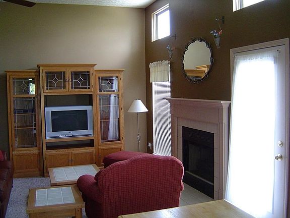 4th image of 8604 Firstgate Dr