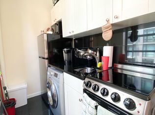 500 E 74th St #3H, New York, NY 10021