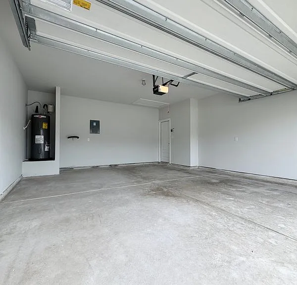 14702 Emerio Dr — Photo 8