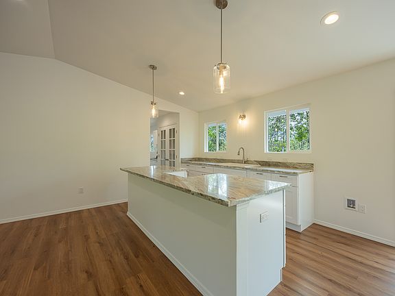 5th image of 16-1924 Paradise Cir