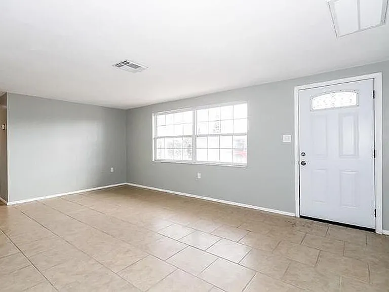 3531 Rosewater Dr — Photo 3