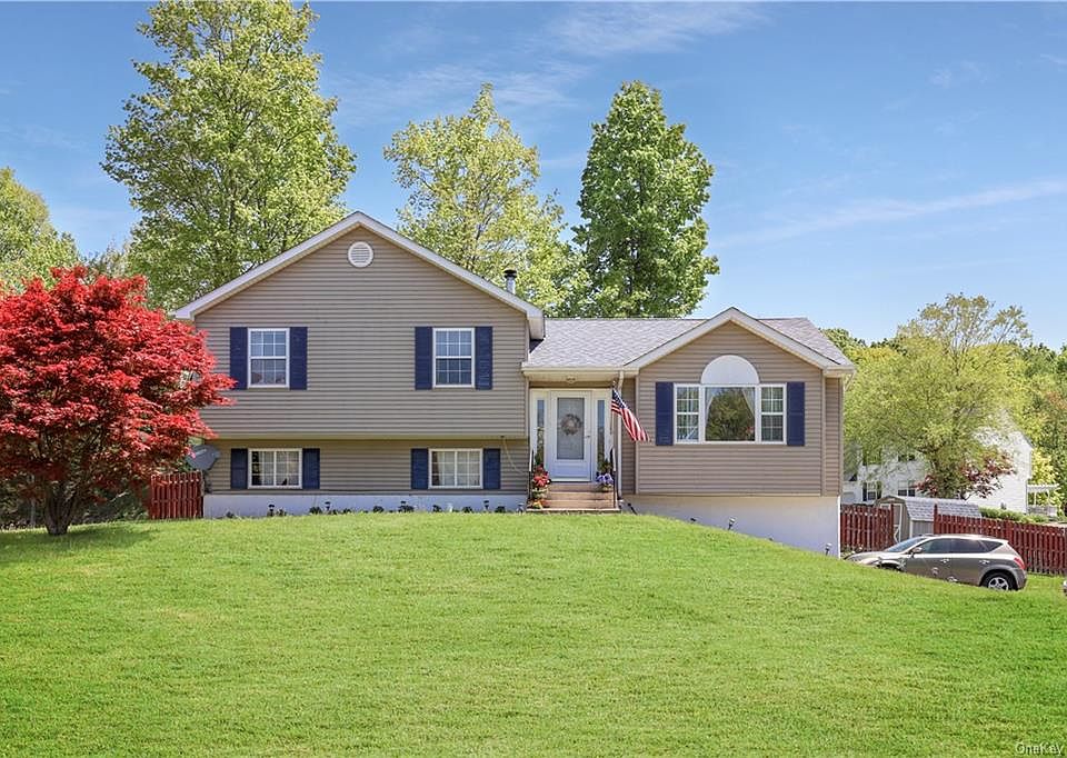 12 Ramblewood Drive, Newburgh, NY 12550 Zillow