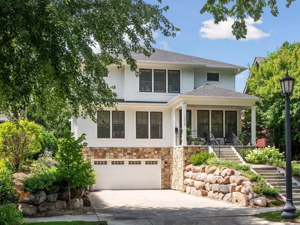 1774 Girard Ave S, Minneapolis, MN 55403