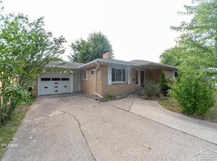 3075 Congress Ave, Saginaw, MI 48602