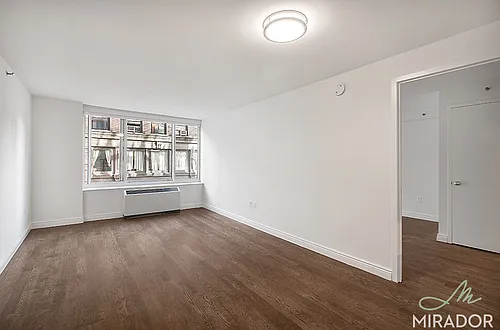 60 23rd St #448 Photo 1