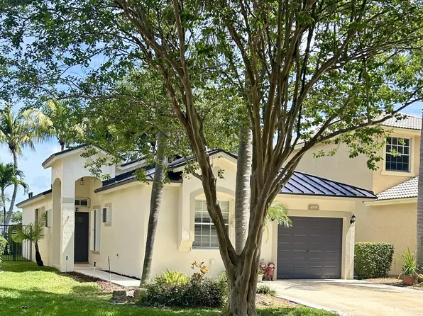 4939 Pelican Street, Coconut Creek, FL 33073