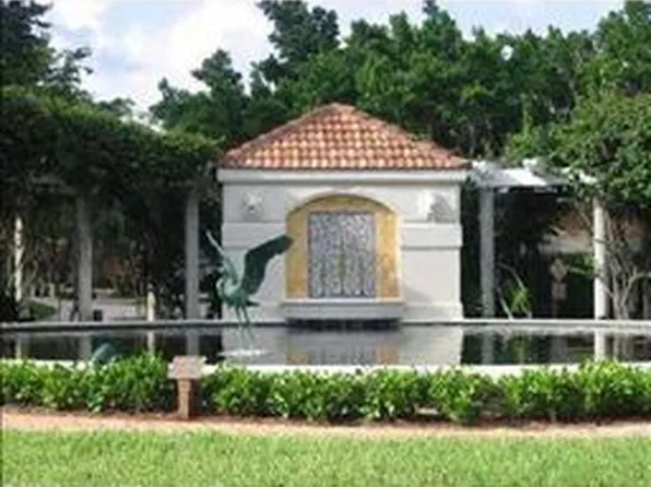 9 Via Sorrento Palm, Palm Beach Gardens, FL 33418