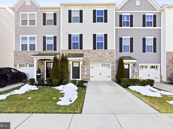 18 Hamilton Ct, Pennsauken, NJ 08110