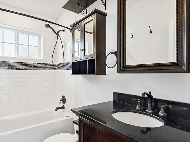 265B Texas Ave — Photo 7