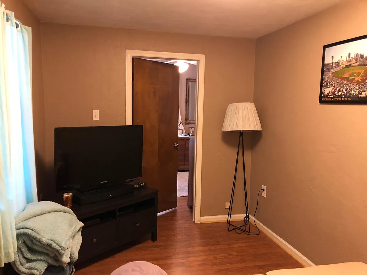 TV room - 2022 Carey Way