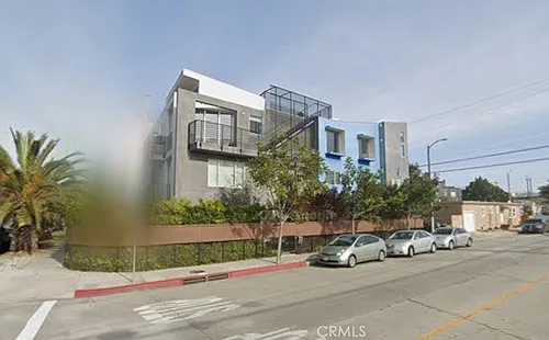 404 Grand Blvd Photo 1