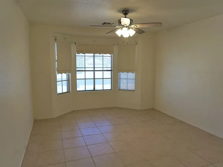 3114 Candlewood Way — Photo 13