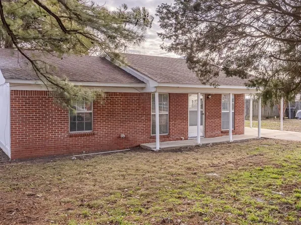 102 Terra Dr, Bay, AR 72411