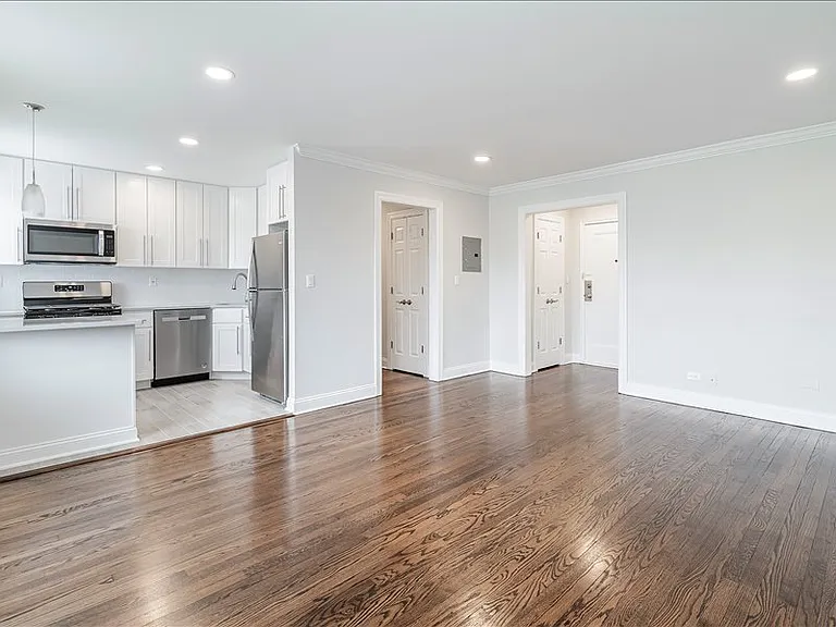 188 Bellevue Ave Apartments — Photo 29