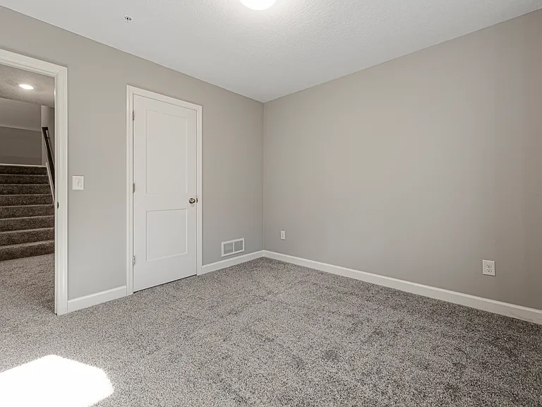 7285 Alvarado Ln N — Photo 29