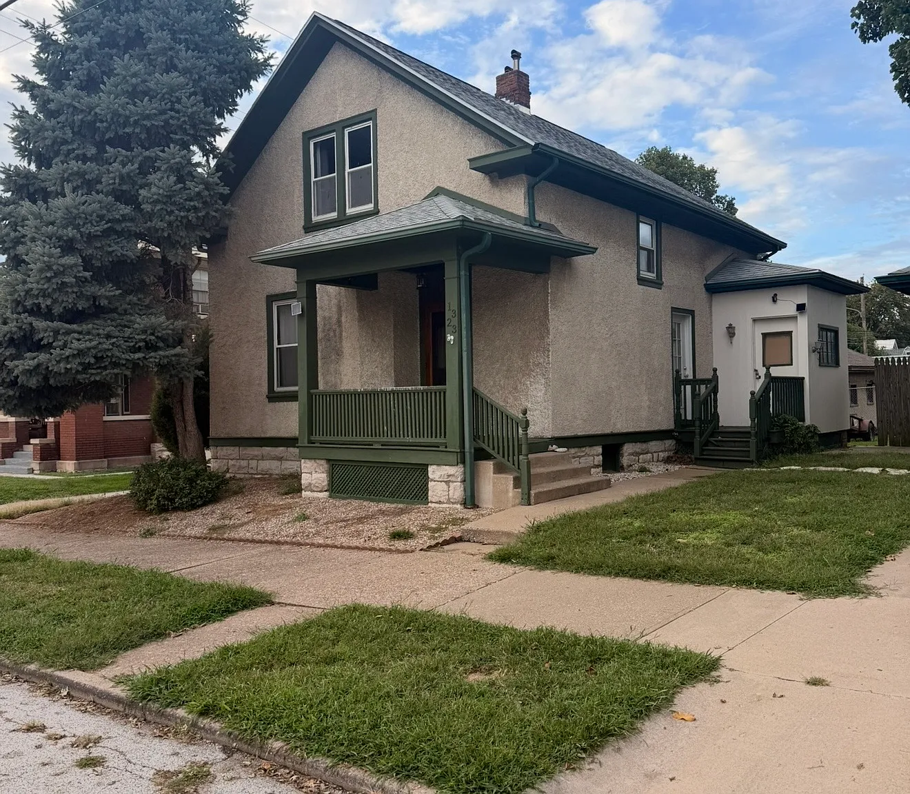 2 bed, 1227 sqft, $1,400 — Photo 1