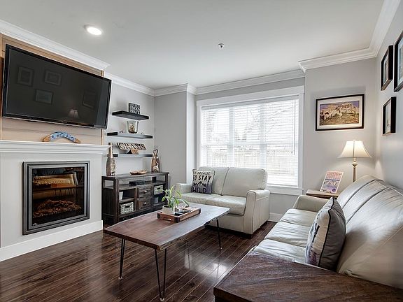 2nd image of 22977 116th Ave #17