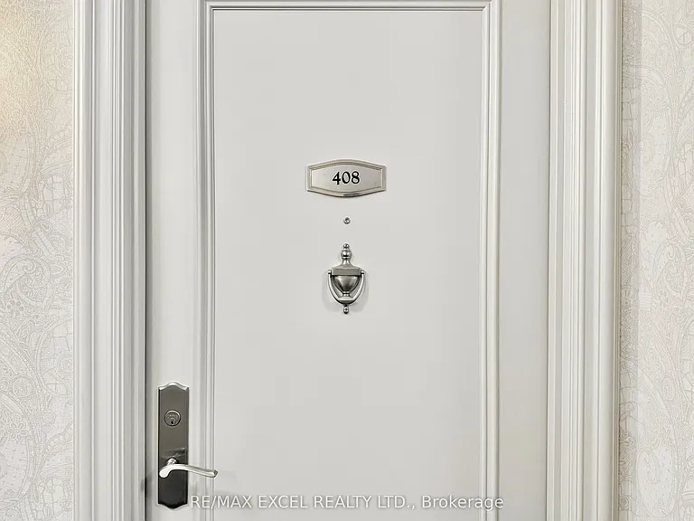10101 N Yonge St #408 — Photo 10