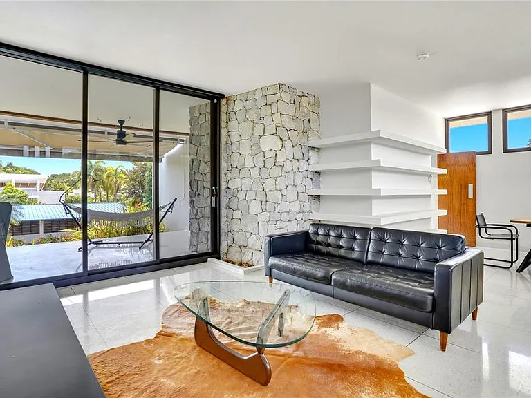 176 Calle Mimosa — Photo 4