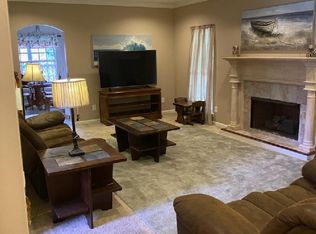 520 Cross Walk, Hueytown, AL 35023