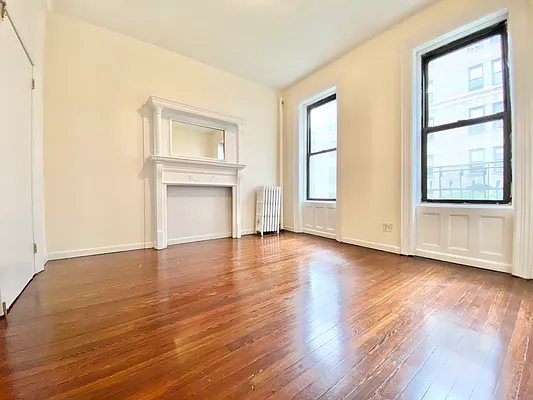 Rented by Oxford Property Group | media 1