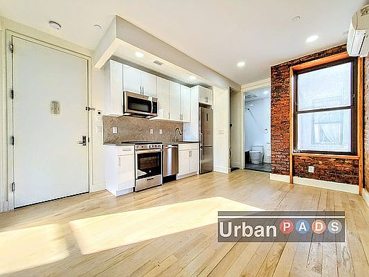 1st image of 556 Evergreen Ave #3F
