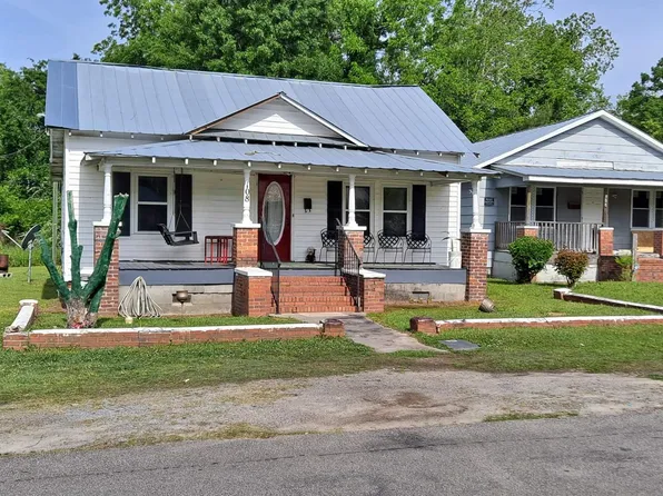 108 S Beech Ave., Andrews, SC 29510