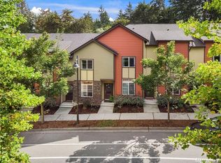 2113 NW Talus Dr, Issaquah, WA 98027