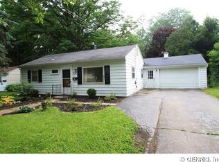 227 Iroquois St, Webster, NY 14580