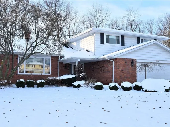 5398 Kilbourne Dr, Lyndhurst, OH 44124