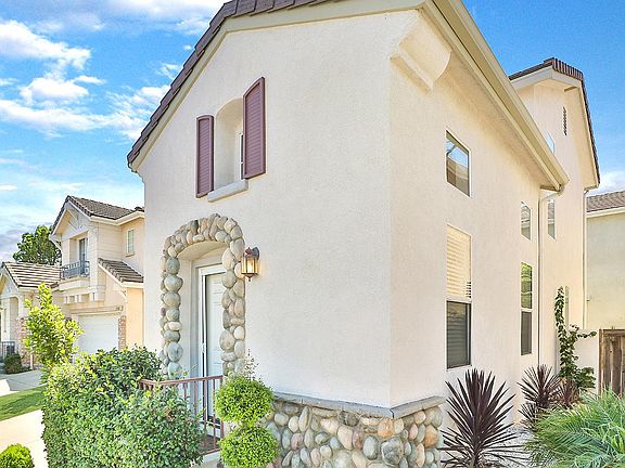 2nd image of 5505 Salerno Dr