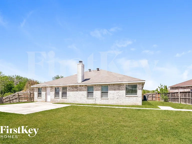 106 Drake Ln — Photo 13