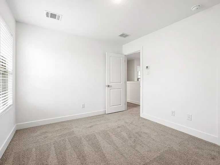619 Sagebrush Trl — Photo 21