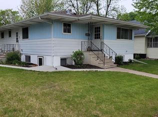 1606 11th St N, Fargo, ND 58102