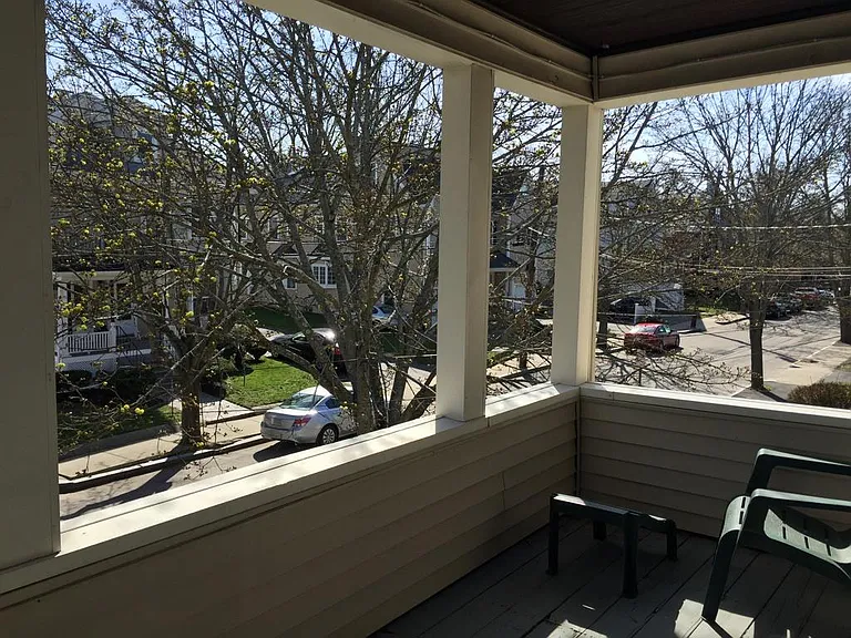 264 Robbins St #2 — Photo 9
