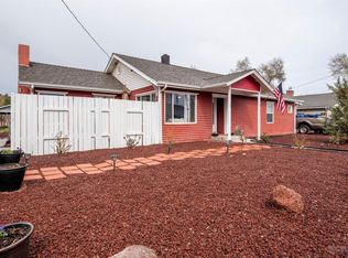 72 SW 2nd St, Madras, OR 97741