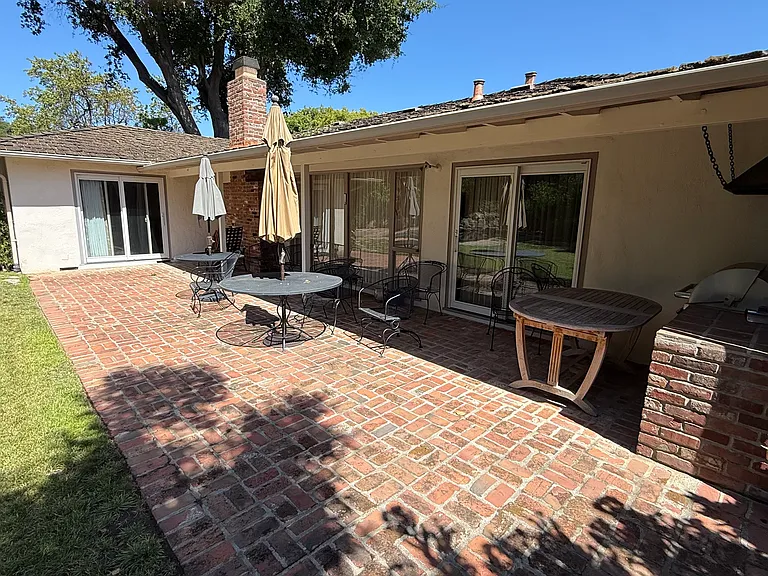 132 Arbuelo Way — Photo 5