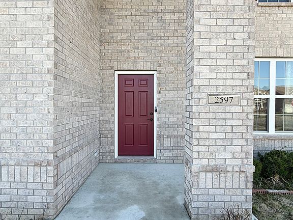3rd image of 2597 Sheek Rd