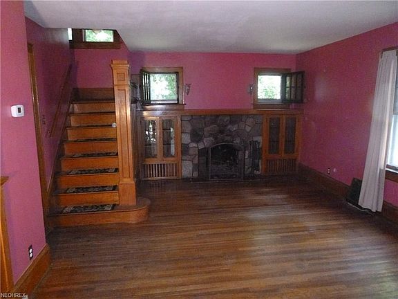 4th image of 448 Fernwood Dr