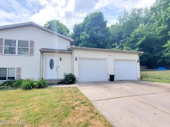 805 W Cavanaugh Rd, Lansing, MI 48910