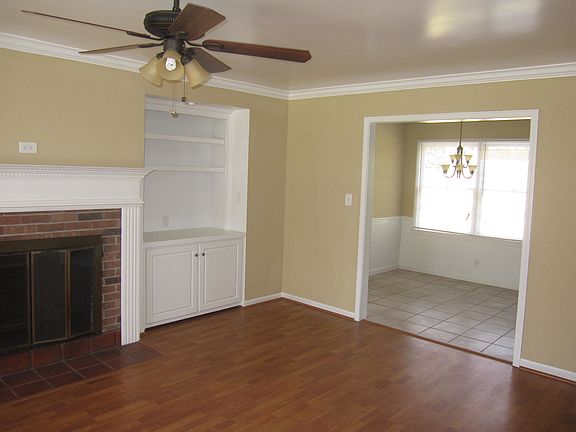 3rd image of 5035 Fox Forest Dr