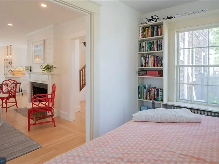 122 Ruggles Ave — Photo 20