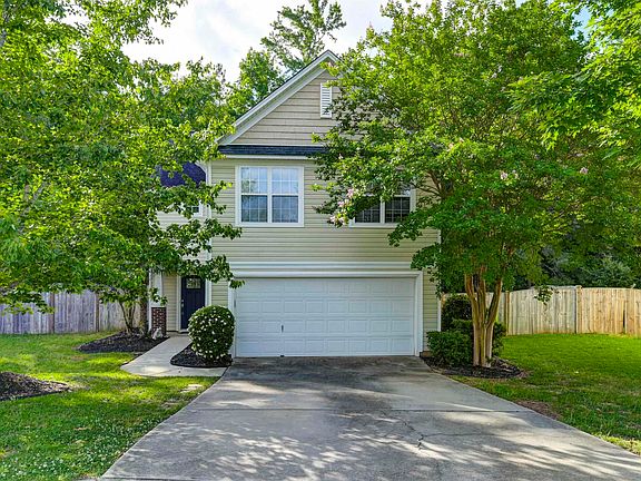 2nd image of 86 Crossfox Ct