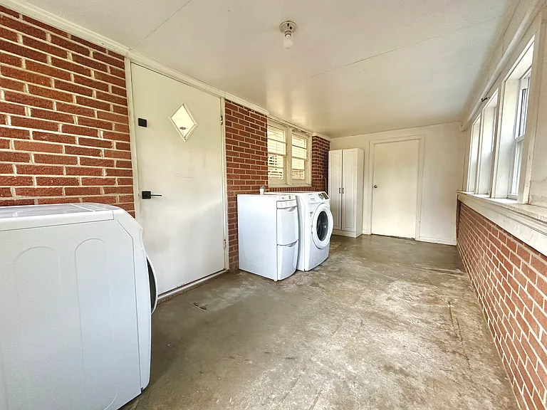 21295 Clear Creek Rd — Photo 14