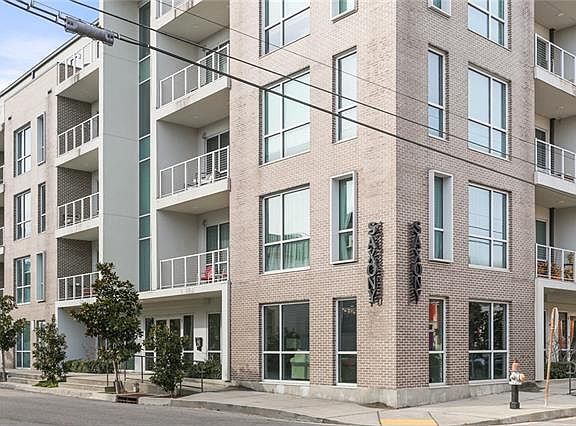 2nd image of 900 Bartholomew St #317