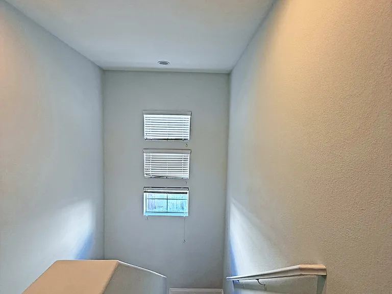 9650 Volk Ave — Photo 68