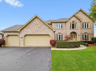 3520 Bunker Hill Dr, Algonquin, IL 60102